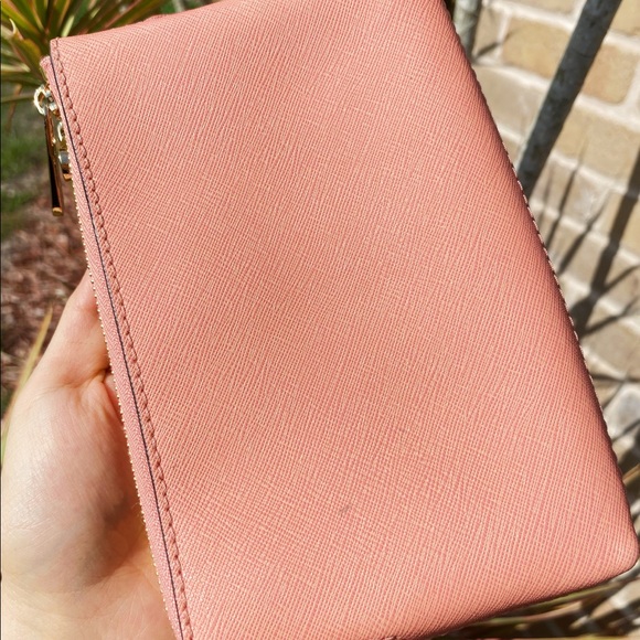 Michael Kors Large double zip wristlet floral - Picture 7 of 7